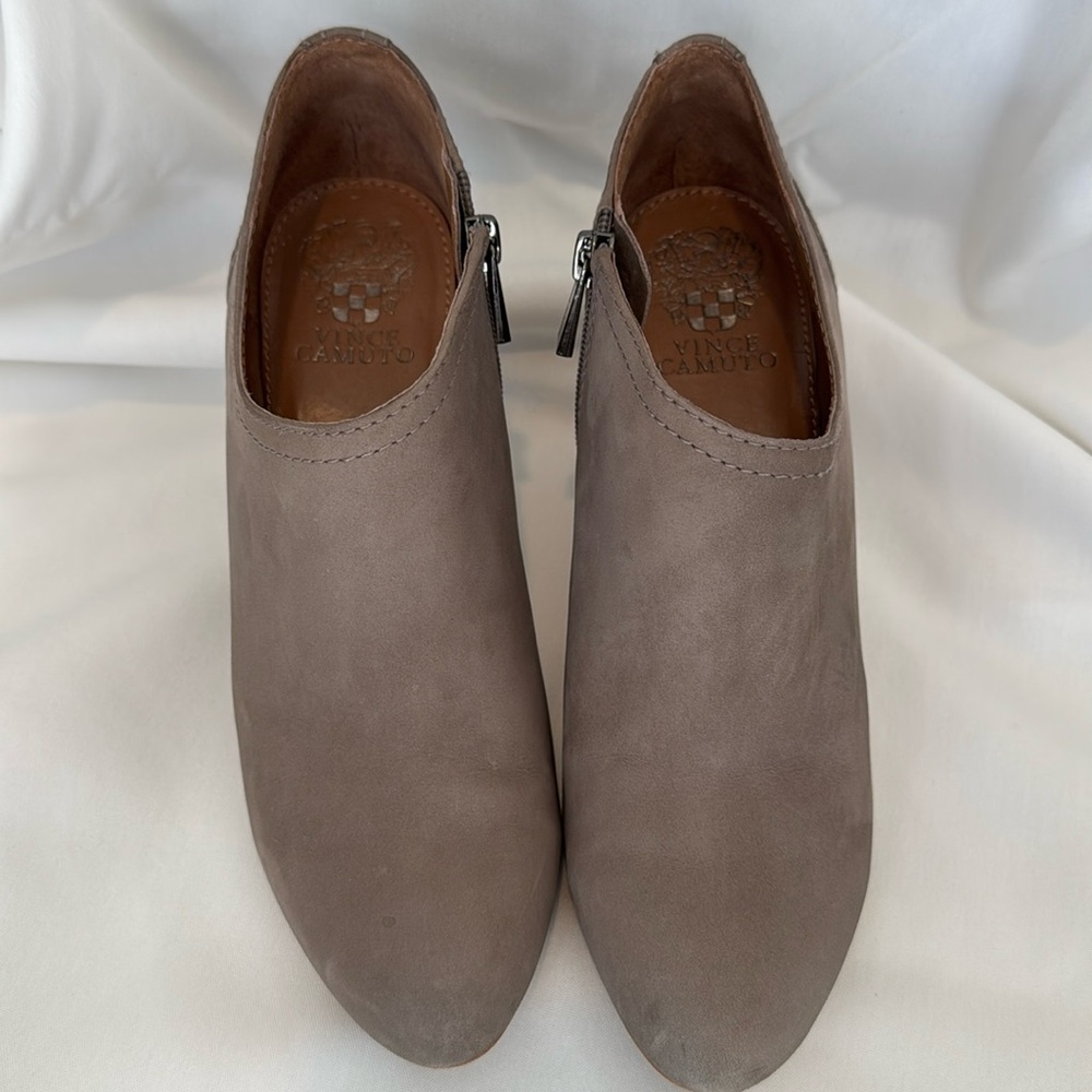 Vince Camino Vala nubuck heeled bootie
